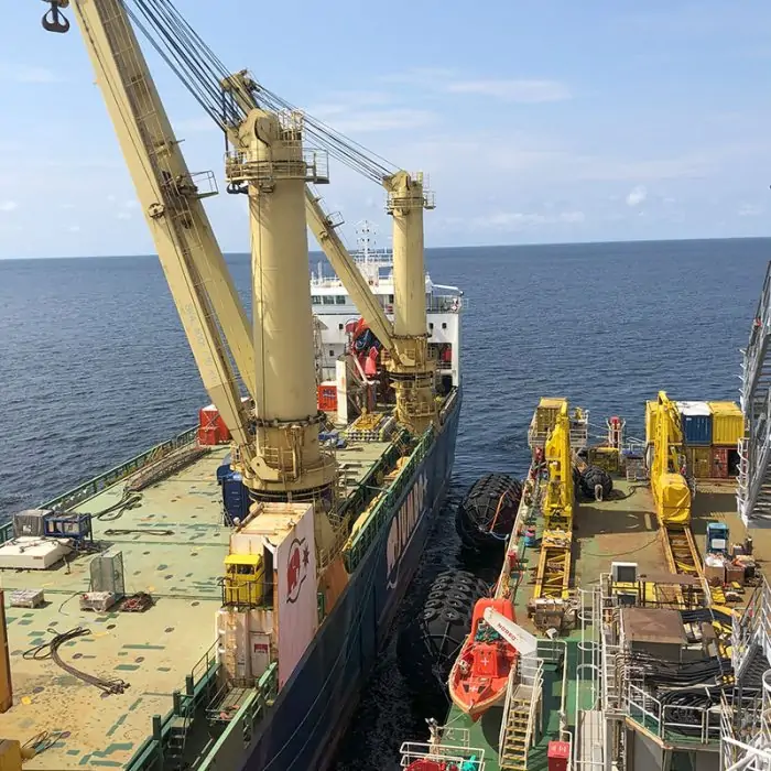 Structure portuaire — Akpom Logistics